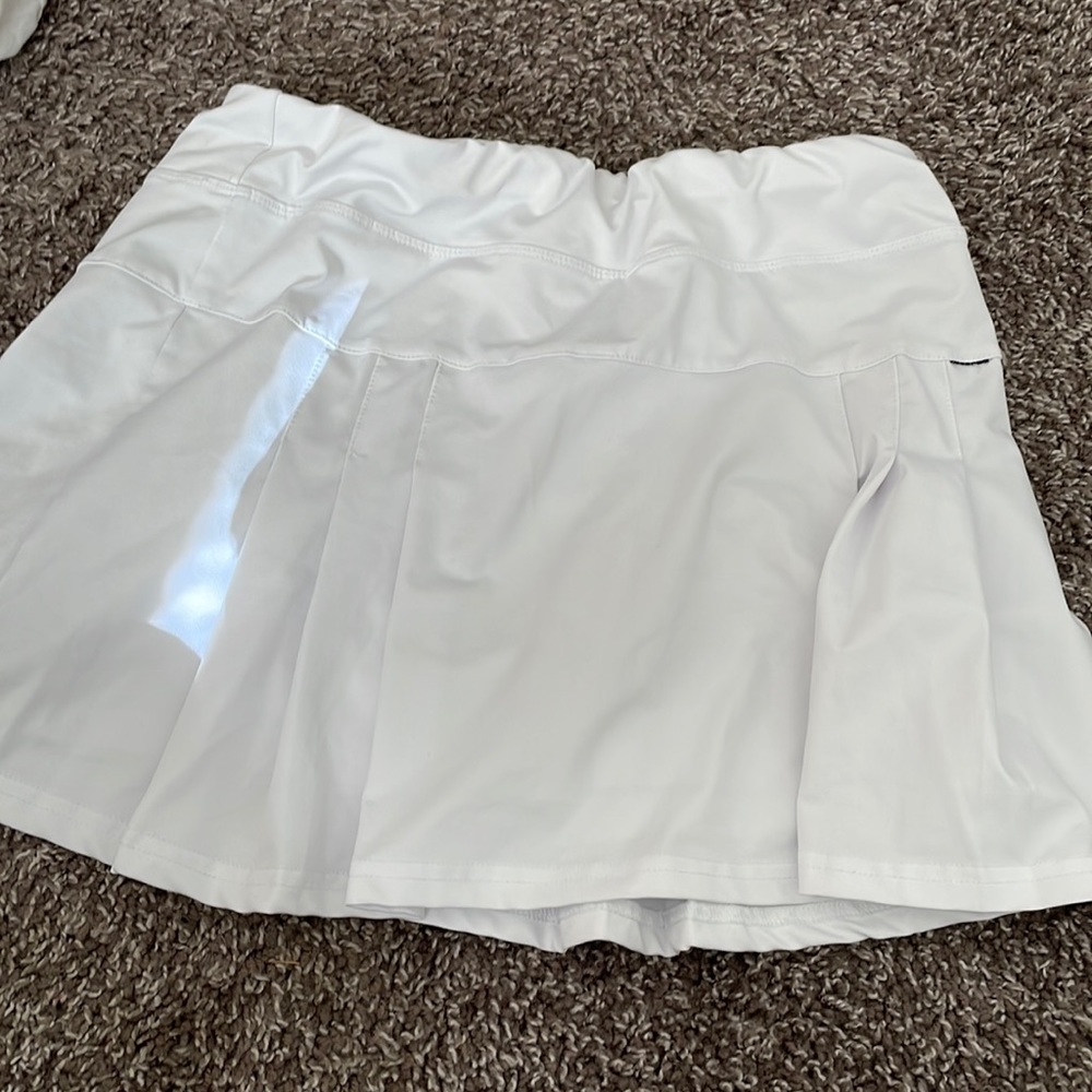 white tennis skirt